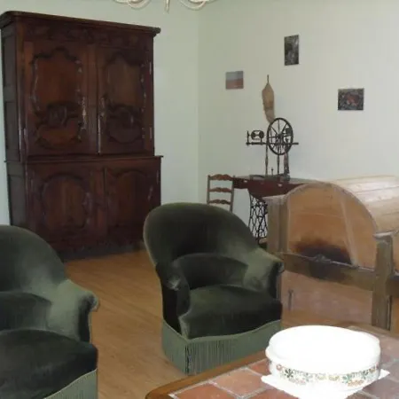 Evasion Champetre Chez Les Lambert: Maison Avec D'hotes, Salon, Salle A Manger Et Terrasse - Fr-1-585-126 Bed & Breakfast