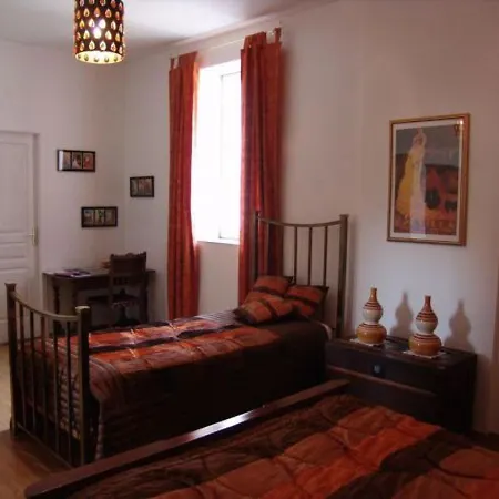 Evasion Champetre Chez Les Lambert: Maison Avec D'hotes, Salon, Salle A Manger Et Terrasse - Fr-1-585-126 *