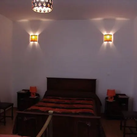 Bed & Breakfast Evasion Champetre Chez Les Lambert: Maison Avec D'hotes, Salon, Salle A Manger Et Terrasse - Fr-1-585-126 *
